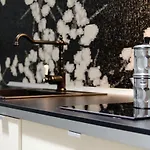 Home&more Отель
